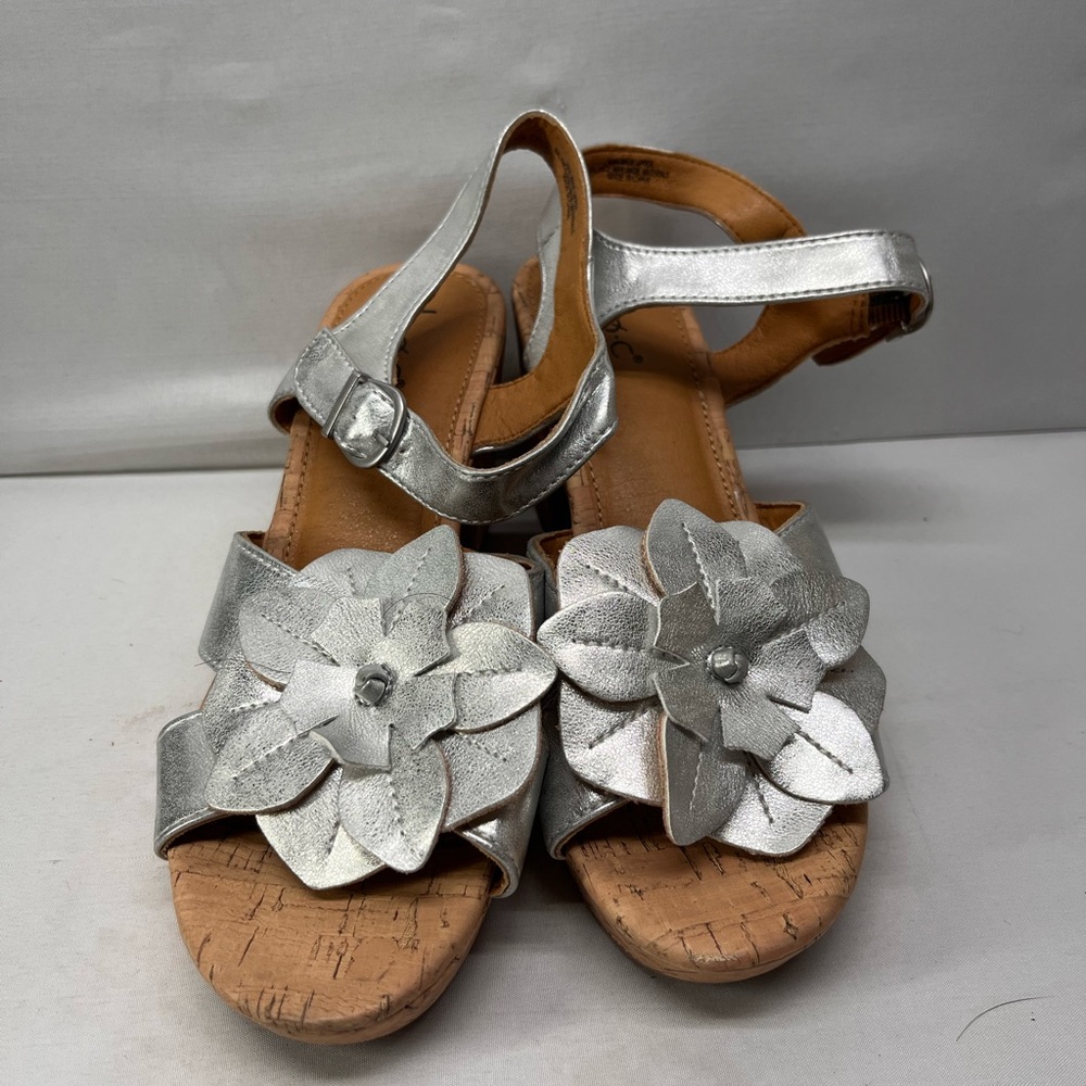 BOC Silver‎ Floral Women's Sandals
